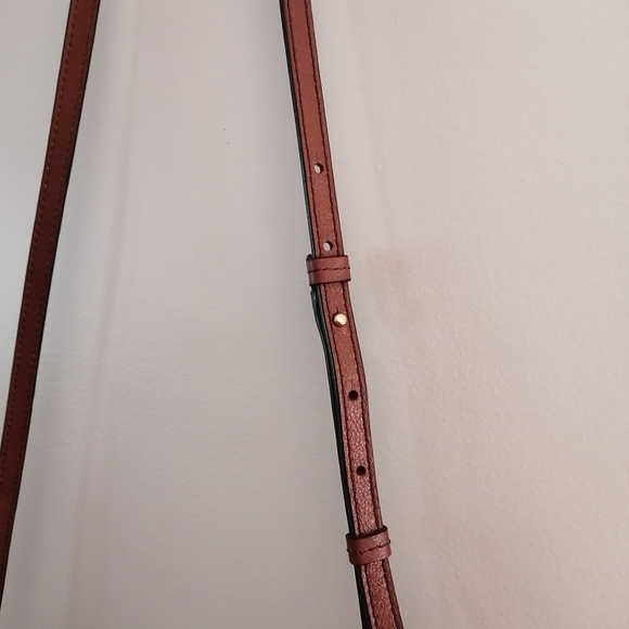Banana Republic Leather Crossbody Bag - Picture 9 of 9